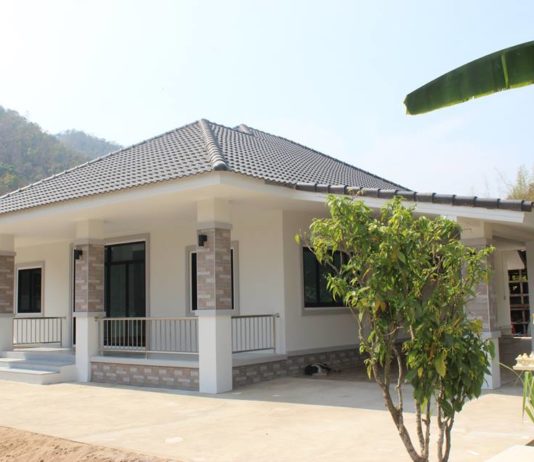 บ้านสวยหลังใหญ่! 3 ห้องนอน 4 ห้องน้ำ พื้นใช้สร้อยกว้างขวาง 210 ต.รม. ด้วยงบล้านกว่าบาท