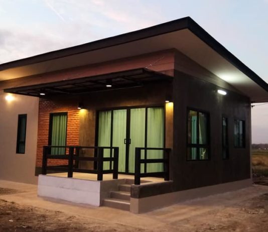 บ้านชั้นเดียวสไตล์โมเดิร์นยกพื้นสูง ขนาด 2 ห้องนอน พื้นที่ใช้สร้อย 65 ตรม
